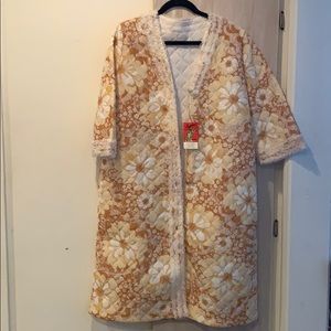 NEW! vintage 1960s Retro Quilted House Coat Robe